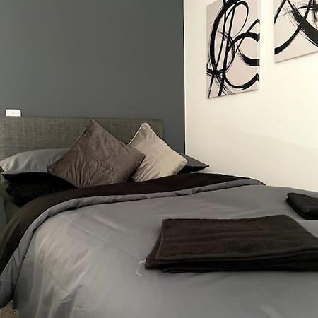 #6Bs 1 Bed Serviced Apartment 德比 外观 照片