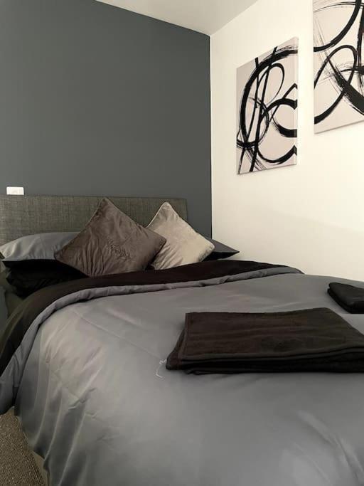 #6Bs 1 Bed Serviced Apartment 德比 外观 照片